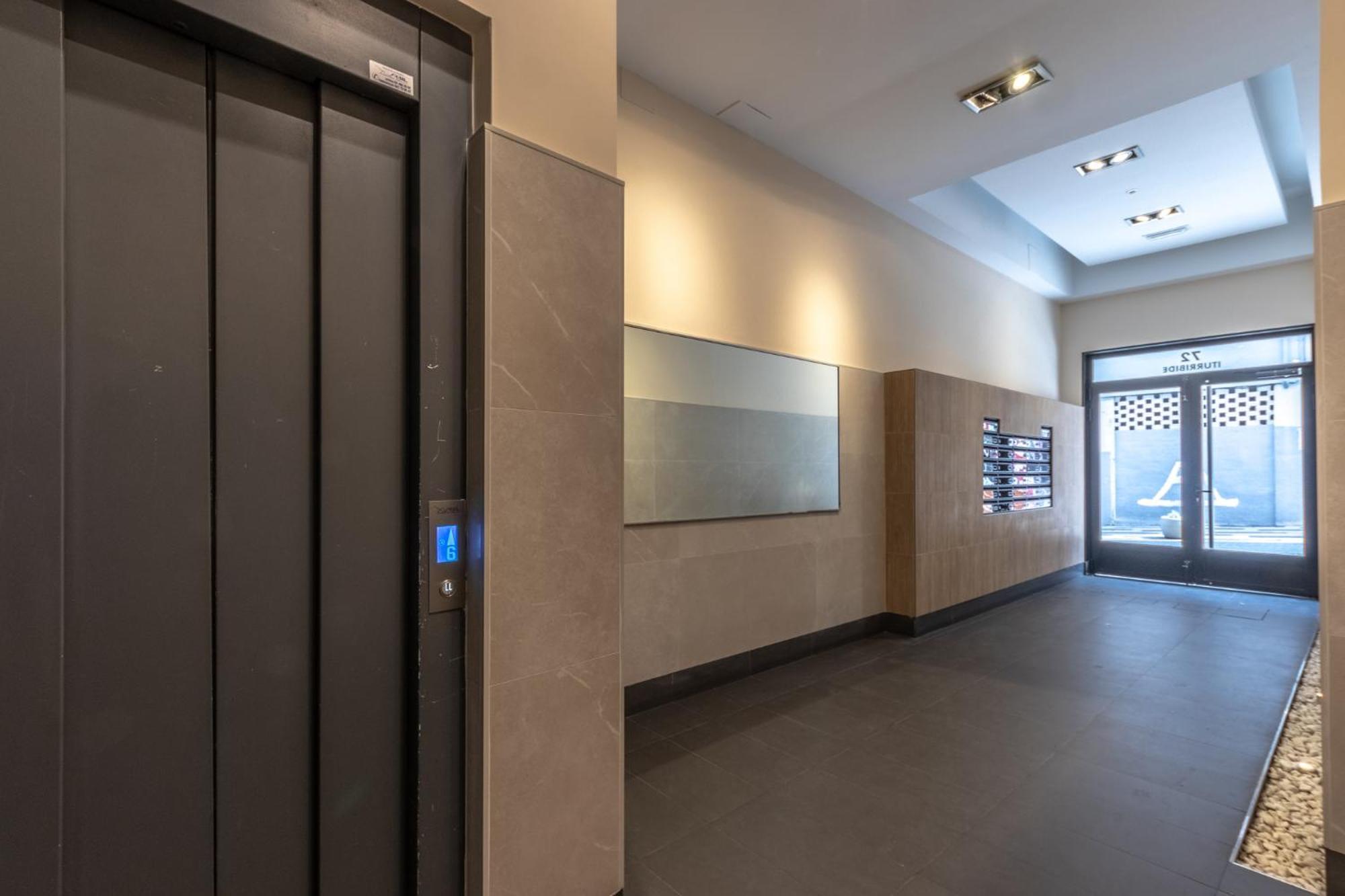 Inside Old Town By Eba Homes Bilbao Zewnętrze zdjęcie